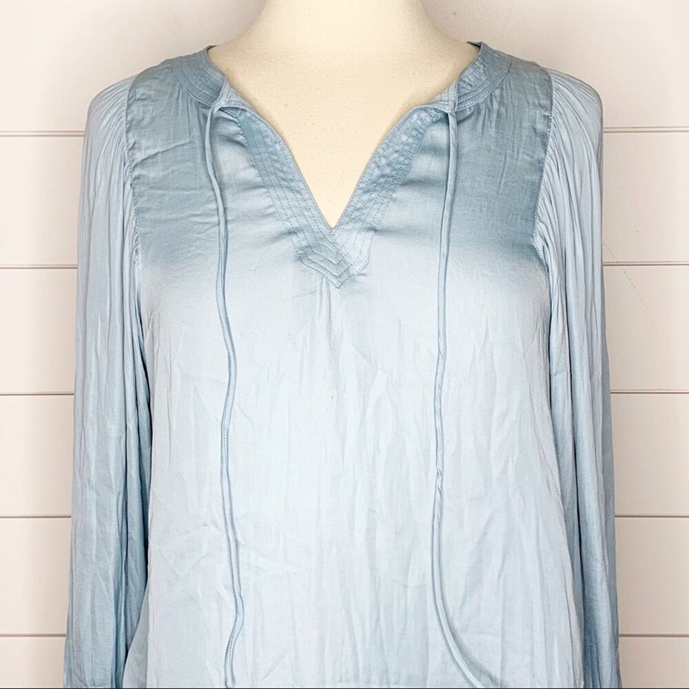 LOFT Split Neck Flowy Puff Sleeve Top Coastal Blue Size XS - Picture 3 of 10